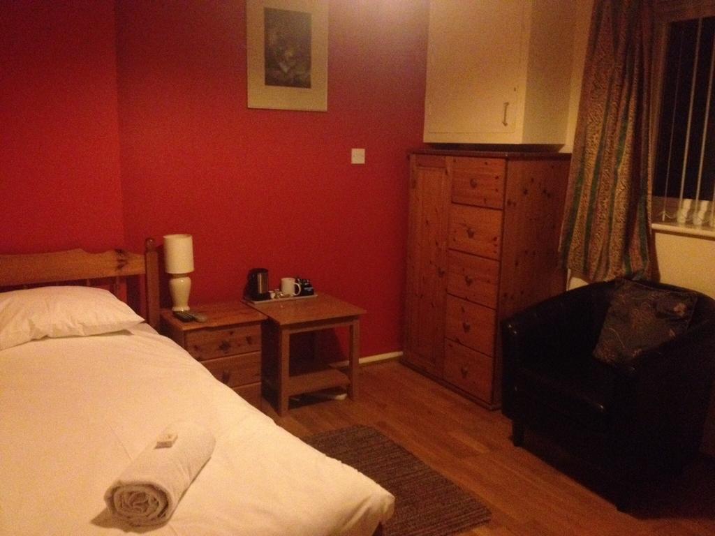 Red Lion Accommodation Abingdon-on-Thames Ruang foto